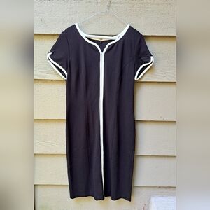 NWT Elegant Black Talbot Stretch Knit Cap Sleeve Dress - 8